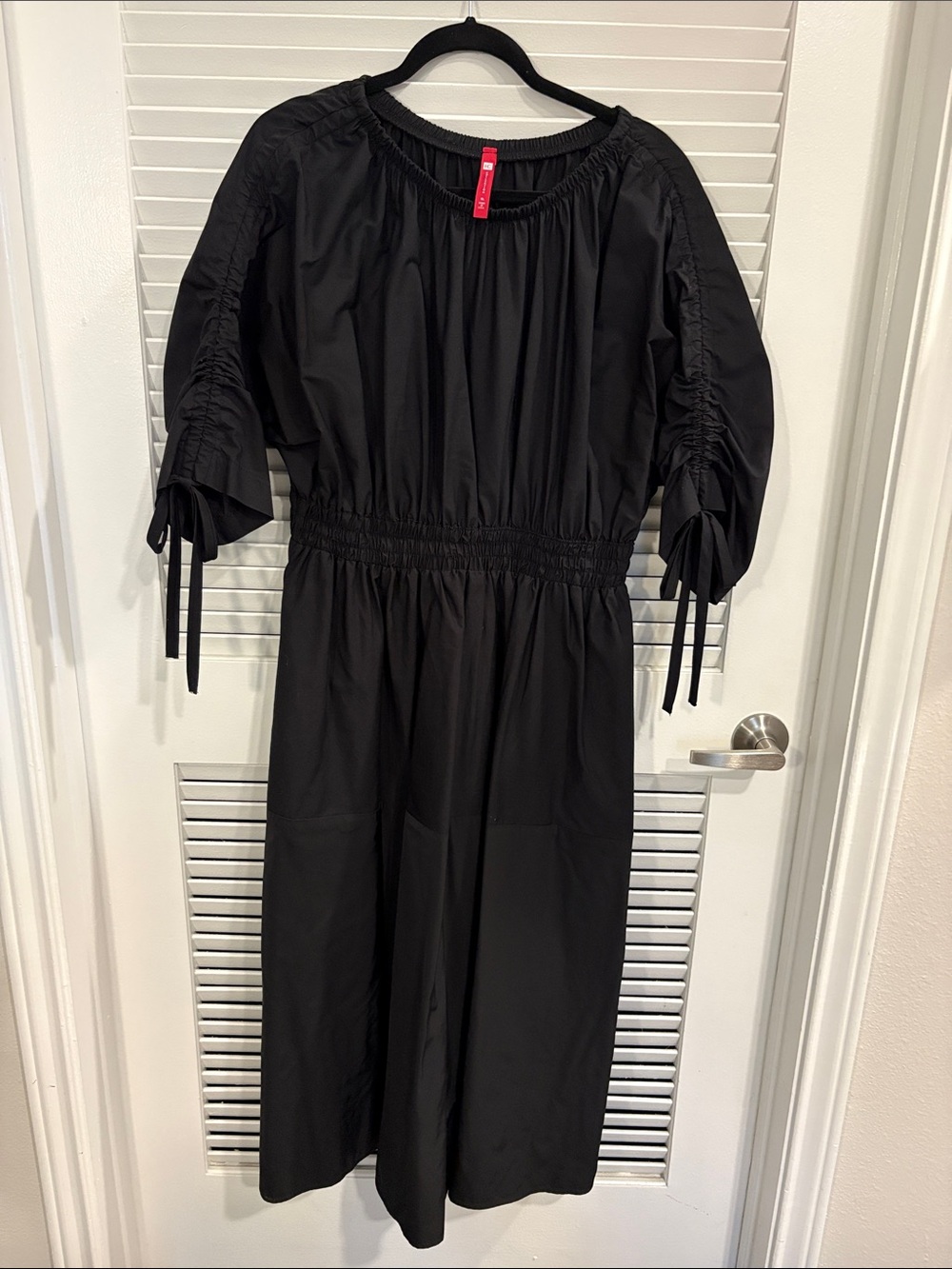 IC COLLECTION Black Midi Dress with Ruched Sleeves